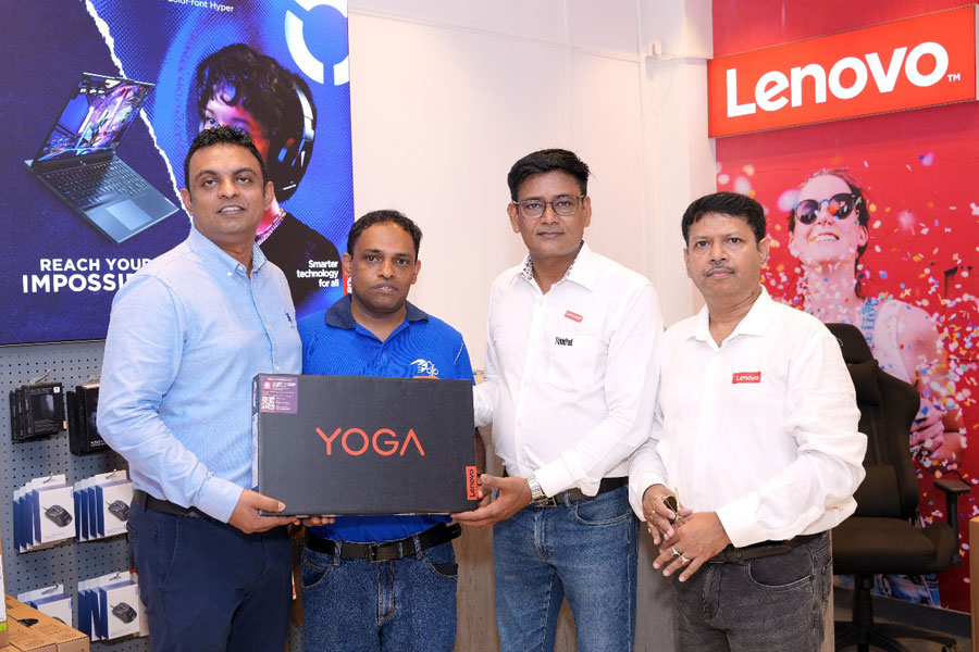 Lenovo Strengthens on ground presence with the Launch of its 3rd Lenovo Exclusive Store in Sri Lanka