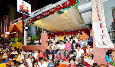 Ceylinco Life’s top policyholders hosted to VIP viewing of Kandy Perahera