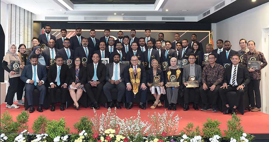 Sri Lanka Insurance Corporation General Limited hosts 2nd General Insurance Pinnacle Achiever Awards in Indonesia