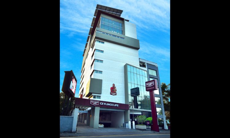 Ceylinco Life’s Pranama Scholarships reach 25-year milestone