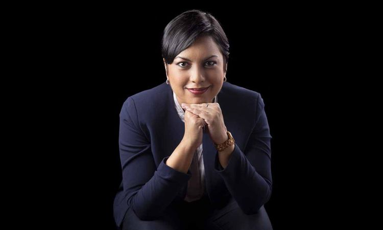 Erasing borders. Your Career doesn't have to leave Sri Lanka by Kavitha Gunesekera