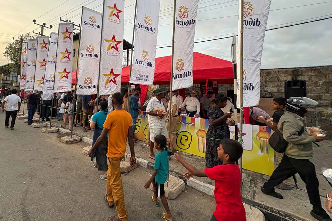 Celebrating Vesak, Serendib Flour Mills Serves Community Through Dansala at Orugodawatta