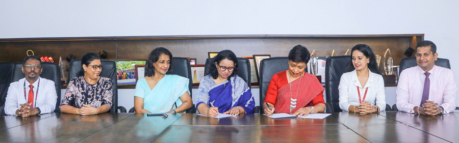 AIA partners WCIC to promote women entrepreneurship
