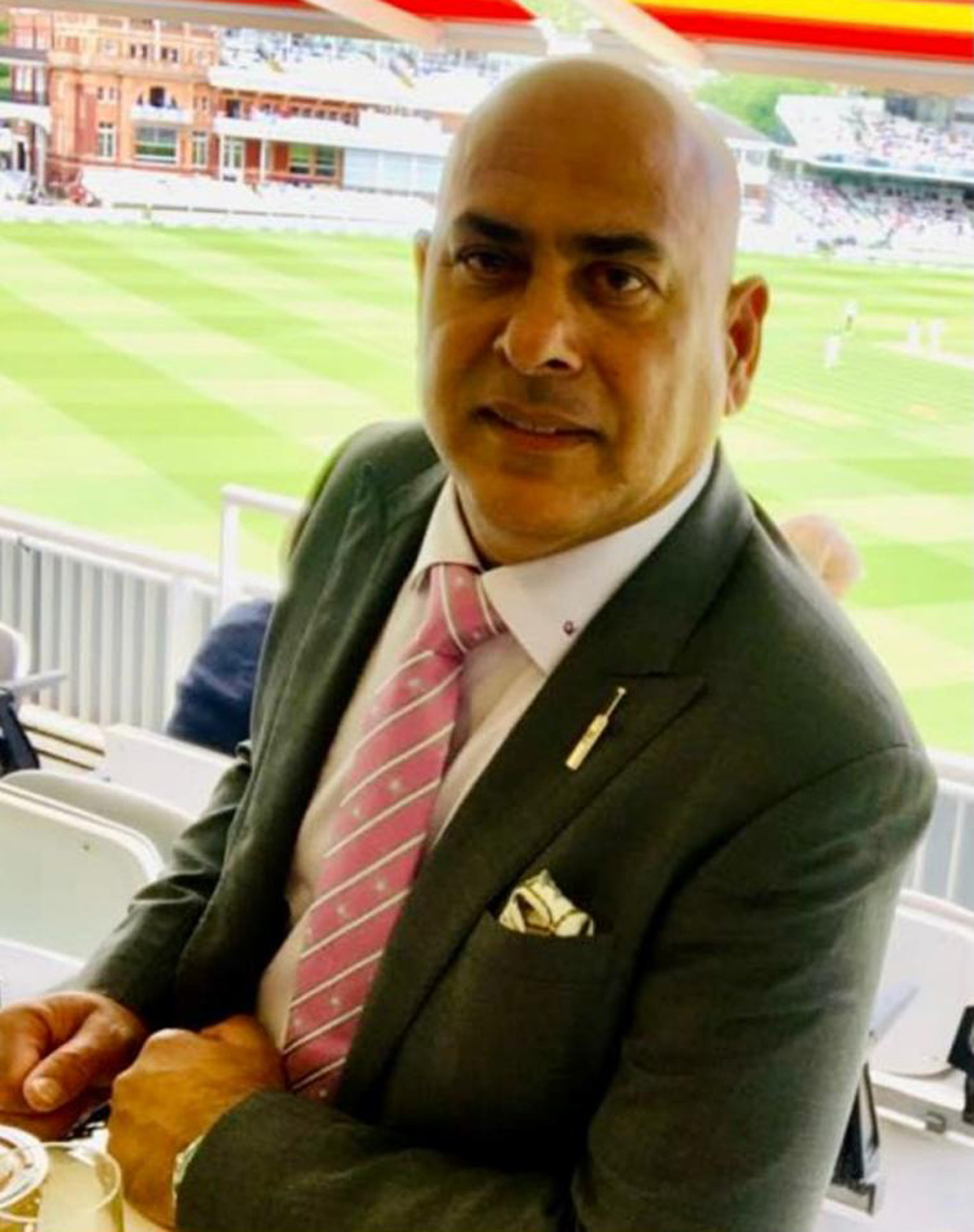 HAMRO CEO Mr Q Khan as the new owner for the Dambulla Giants
