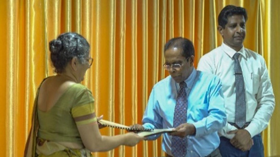 University of Kelaniya signs MOU with Ogilvy Digital for new Digital Marketing Degree