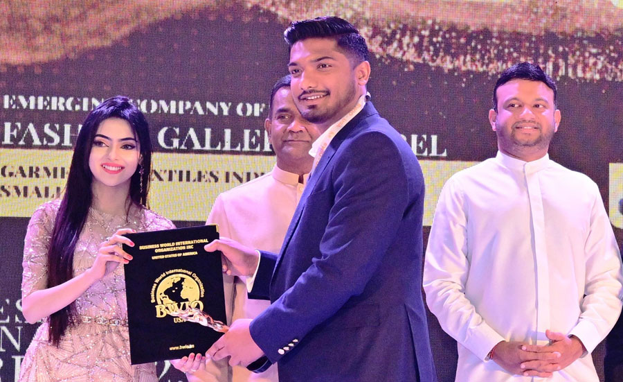 TrueCeylonese becomes the Iconic Brand of the Year for food and agro based products at the BWIO Awards