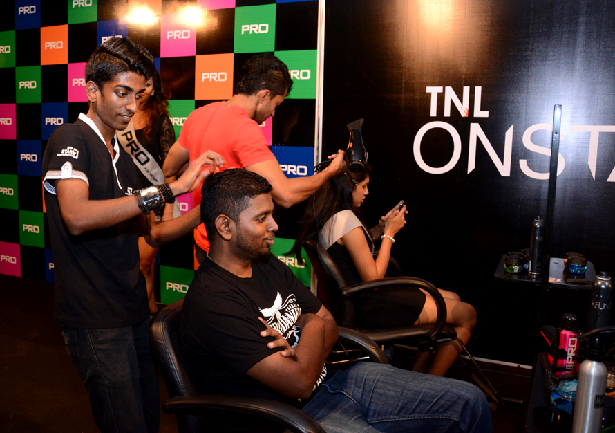 pro-grooming-stations-in-action-1