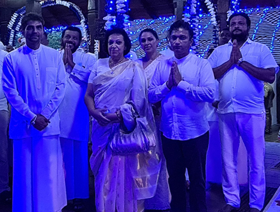 Chairperson of Swadeshi Ms. Amari Wijewardene Basnayake Nilame of Mahanuwara Sri Maha Vishnu Dewalaya Aluthnuwara Sri Maha Dedimunda Dewalaya Mr
