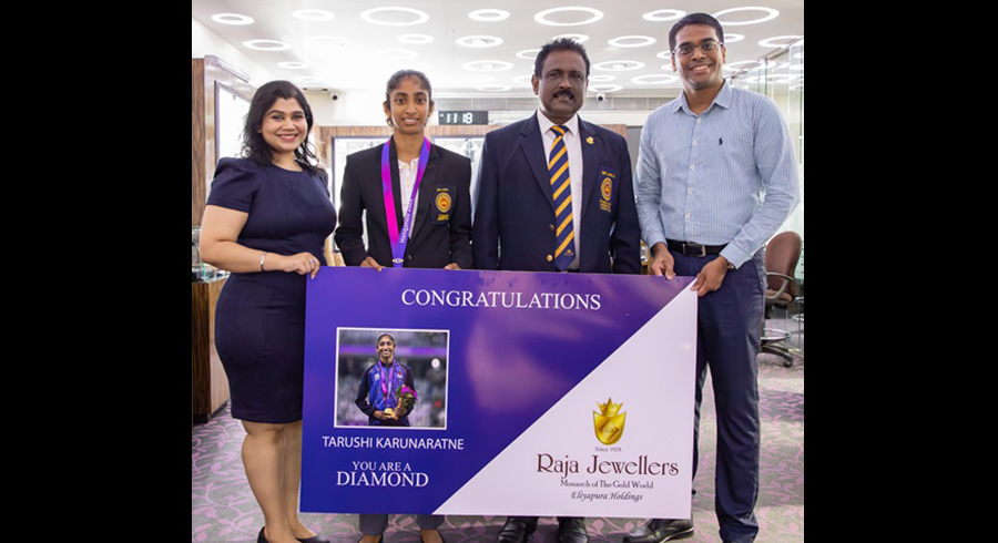 Raja Jewellers Commemorates Tharushi Karunarathna s Triumph at the 2023 Asian Games