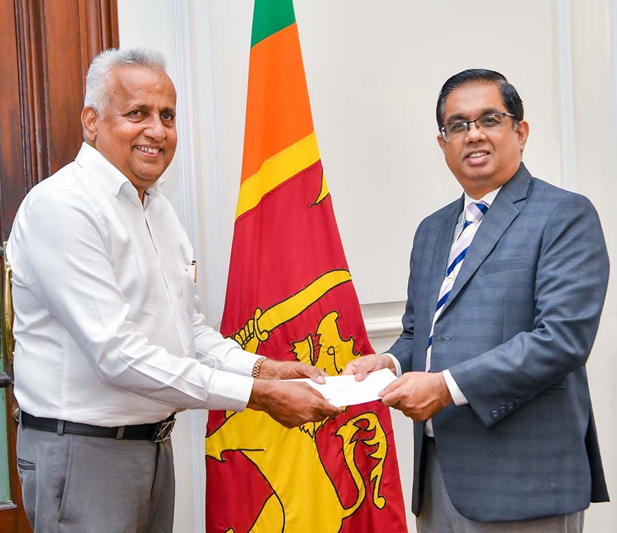 Sriyani Dress Point donates Rs. 20 million and deploys aid for Cyclone Ditwah victims Image