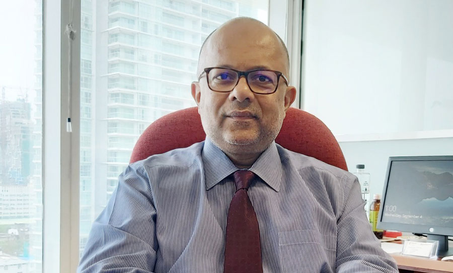 Malik Wickramanayake Deputy General Manager Operations SeylanBank