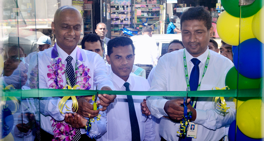 HNB FINANCE enters Ambalanthota with complete portfolio of financial services