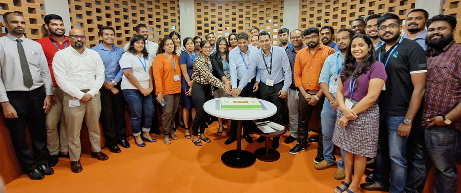 Standard Chartered modernises and harmonises its technology architecture
