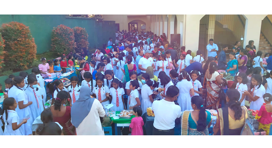Seylan Tikiri fosters financial literacy among young minds at Matale St Thomas Girls Primary School through its Tikiri Pola programme