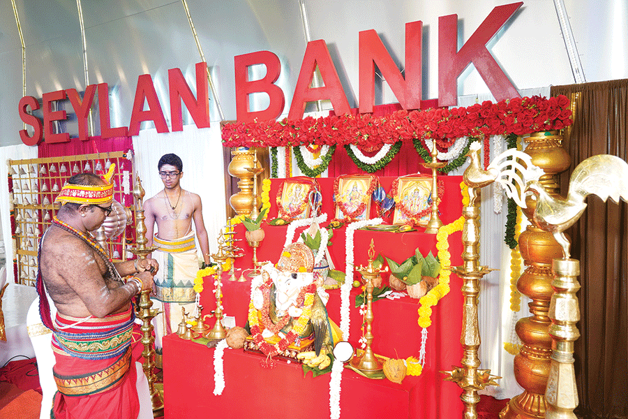 Seylan Bank Celebrates Thai Pongal