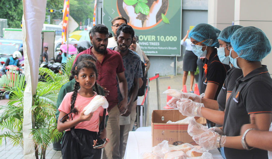 Siyapatha Finance PLC Poson Dansala Spreads Generosity for 8th Year Running