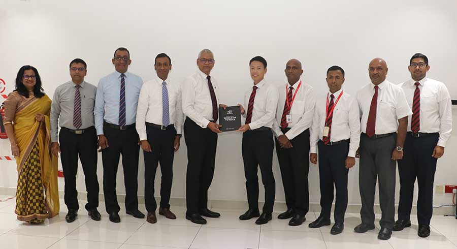 NDB Strengthens Mobility Solutions in Sri Lanka Through Strategic Partnership with Toyota Lanka