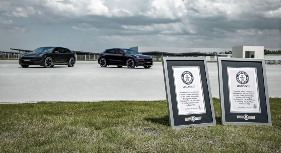 Zeekr 001 Breaks Two Guinness World Records