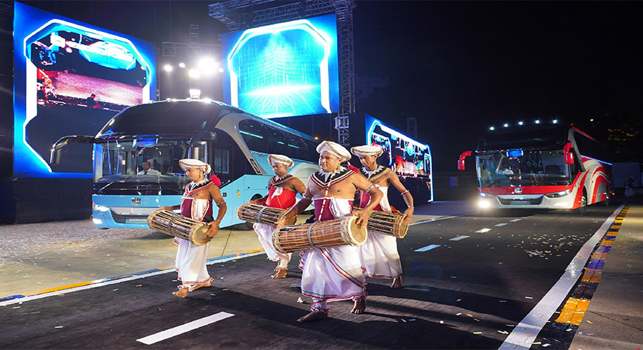 Modern ZHONGTONG Buses Hit Sri Lankan Roads