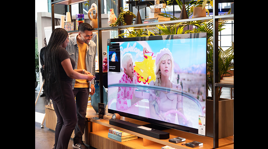 Samsung and Warner Bros Pictures Unite To Bring Movie Trailers to Consumers in Stunning 8K Quality
