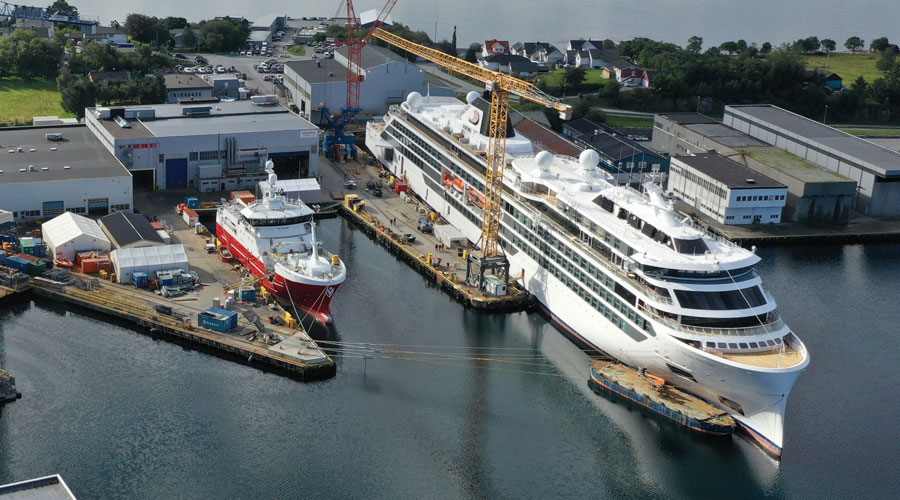 Viking Polaris at VARD Soviknes