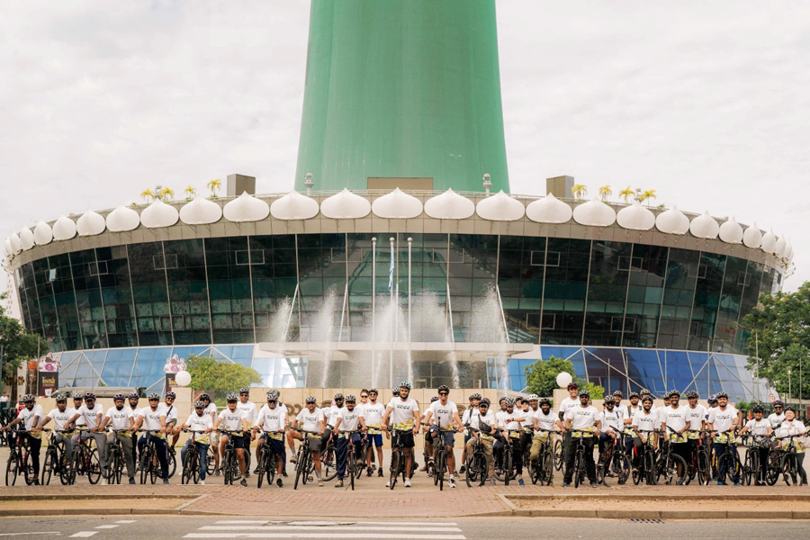 Team NKAR marks 45 years with charity cycling event in Colombo Image 1