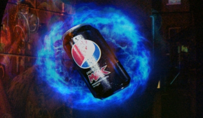 Pepsi Max ‘Time Tunnel’ Stunt Surprises London Bridge Commuters ( Video )