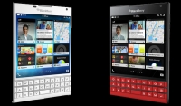 BlackBerry Passport comes in white and red for the holidays