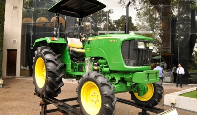 Dave Group announces the introduction of Innovative John Deere farming technology in Sri Lanka